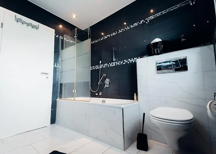 3 Bedroom - Familienfreundlich - Geraeumig - Zentral - Parkplaetze