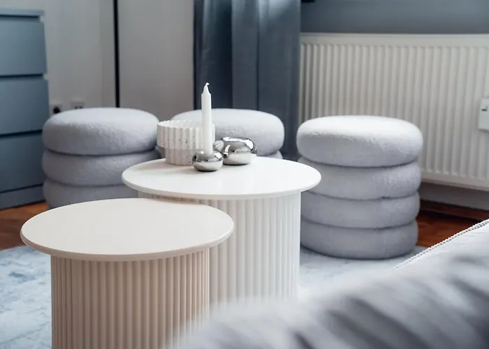 3 Bedroom - Familienfreundlich - Geraeumig - Zentral - Parkplaetze Lejlighed *